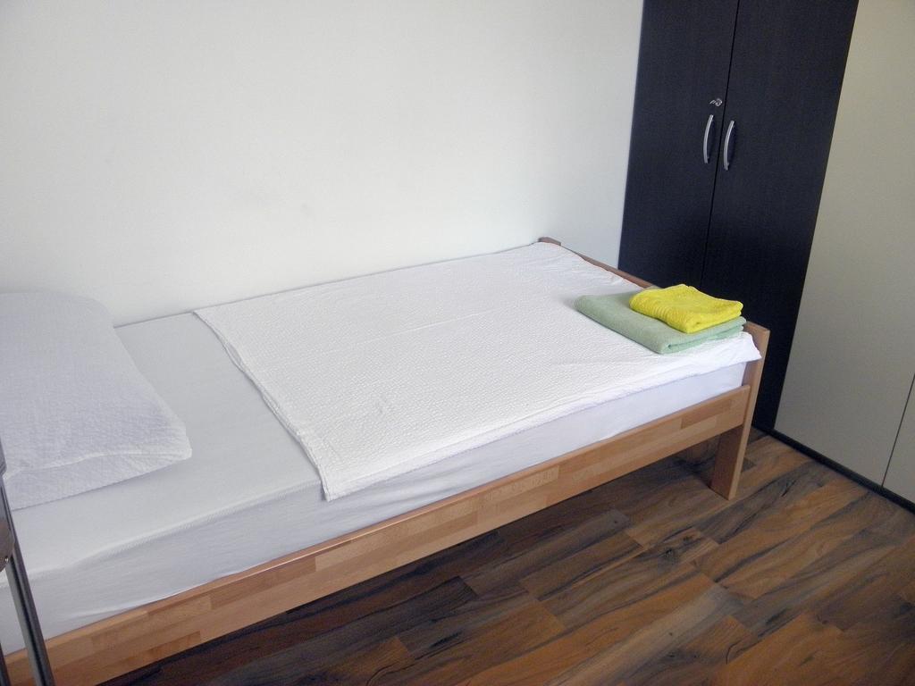 Apartments Mani 트로기르 객실 사진