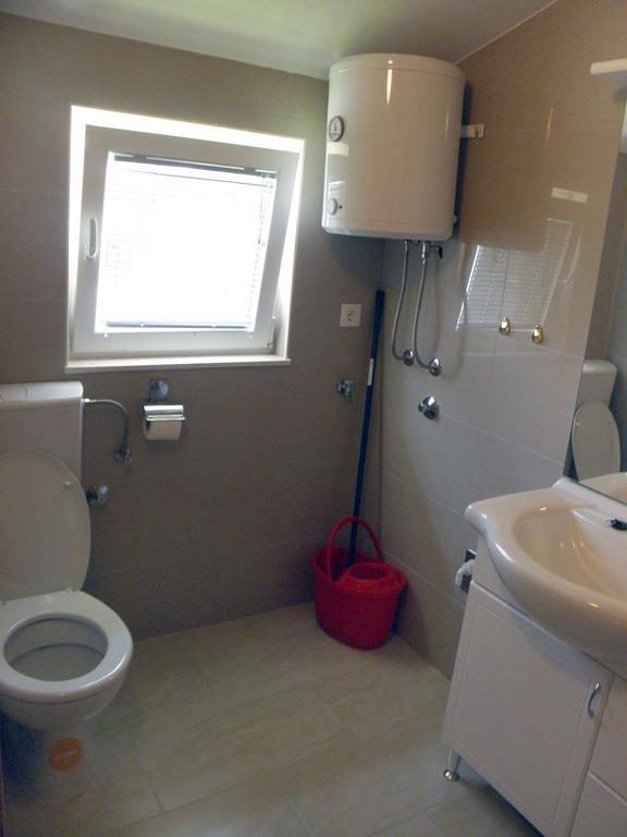 Apartments Mani 트로기르 객실 사진